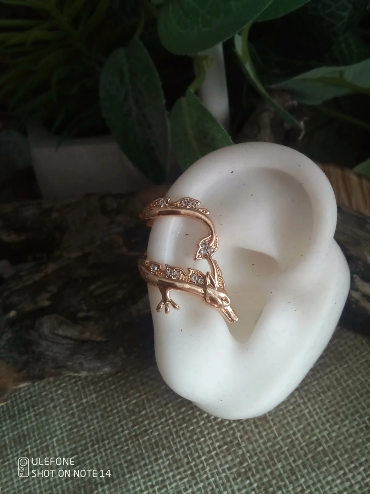 Clip oreille dragon doré ear cuff